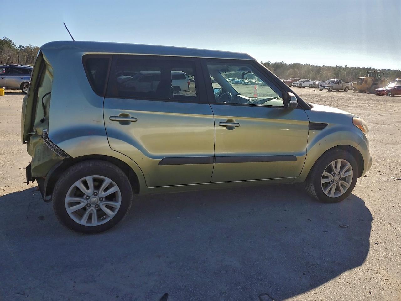 2013 KIA SOUL