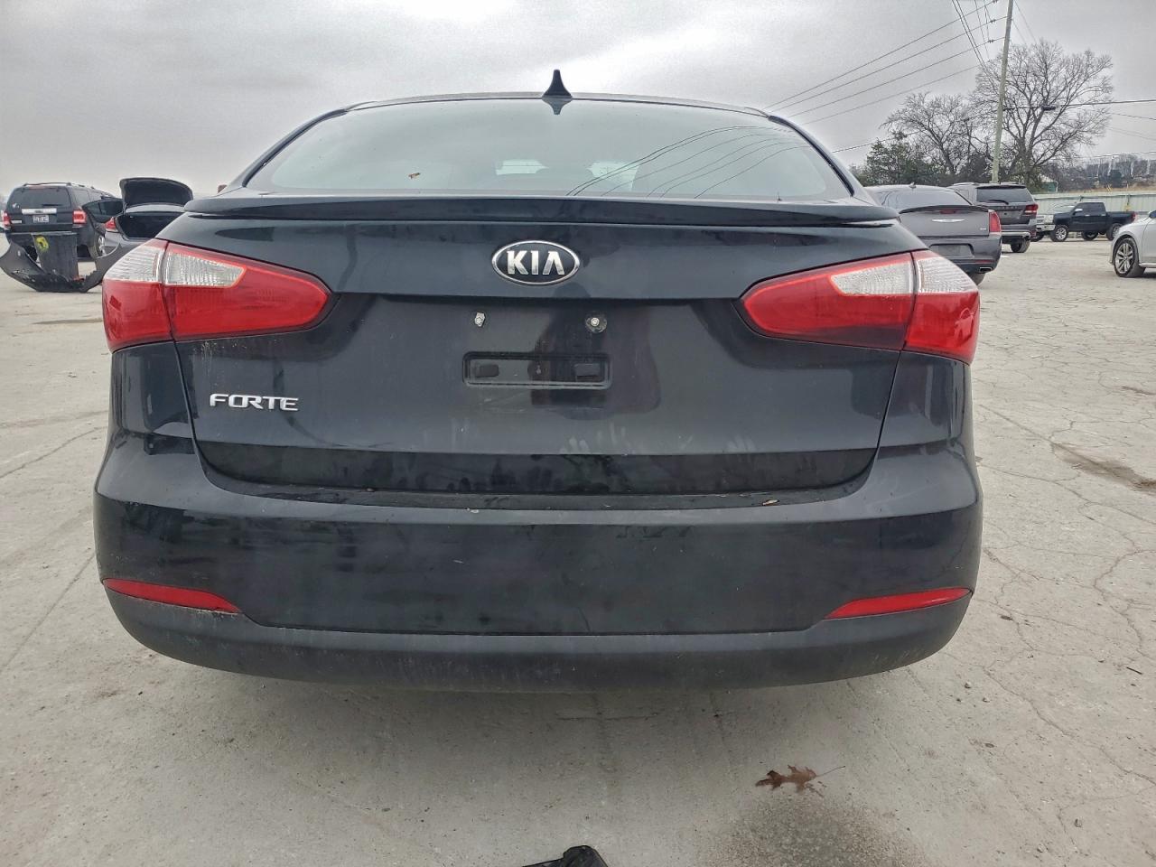 2016 KIA FORTE