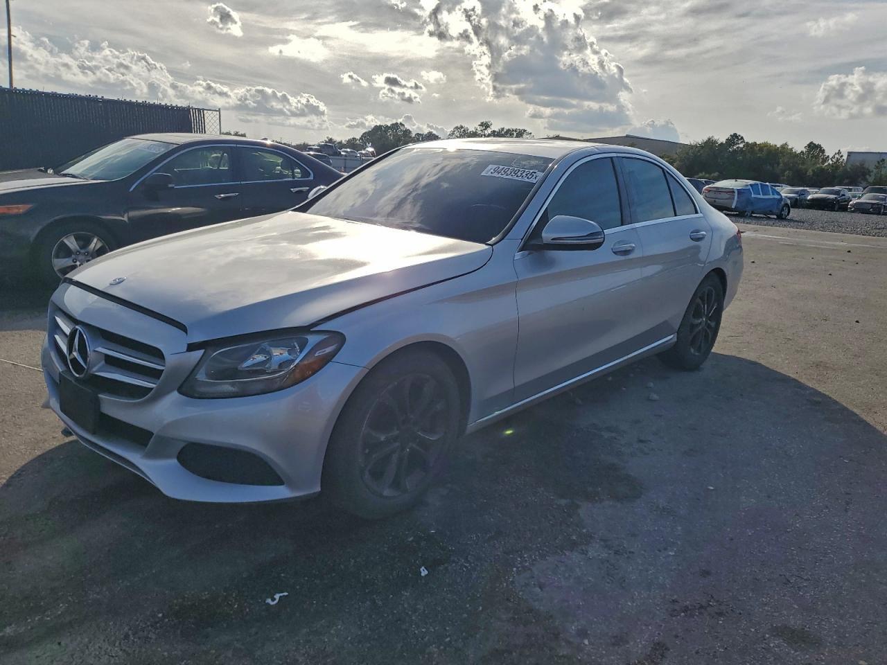 2017 MERCEDES-BENZ C-CLASS