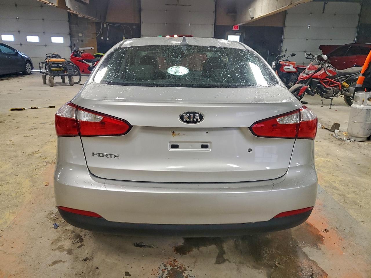 2014 KIA FORTE