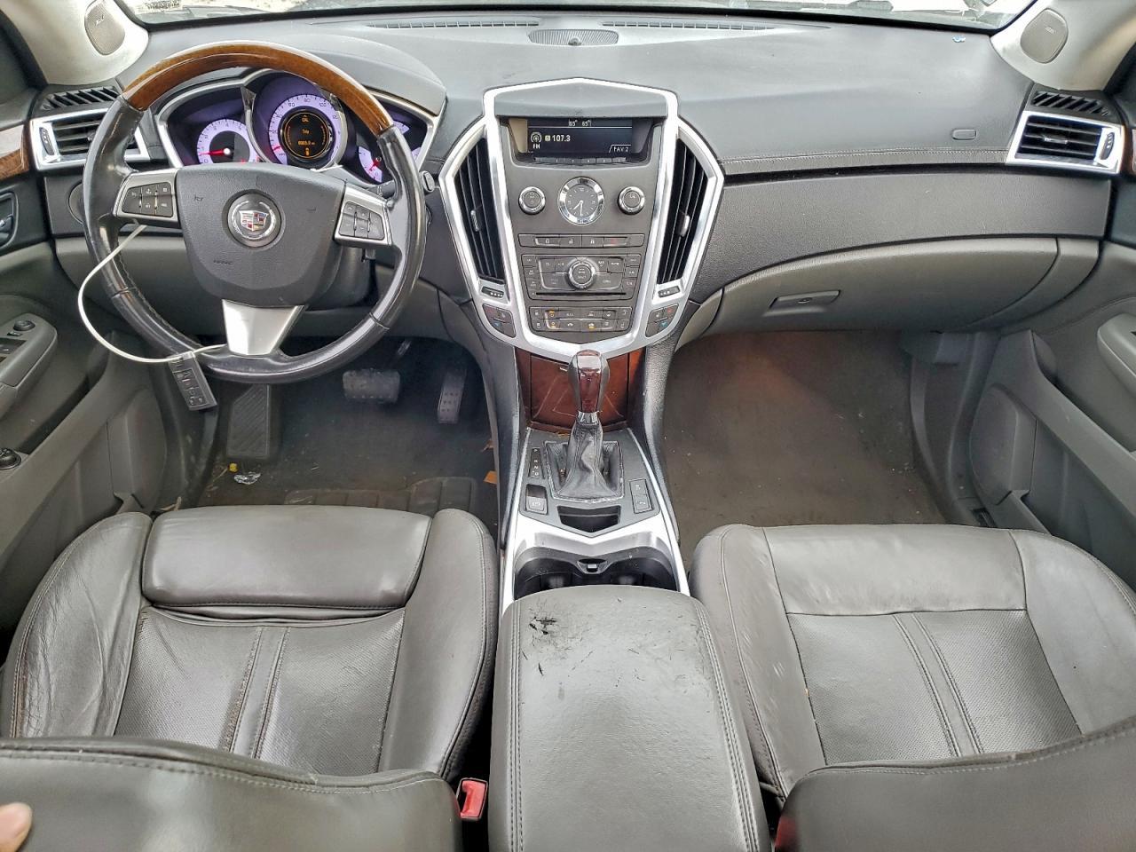2010 CADILLAC SRX
