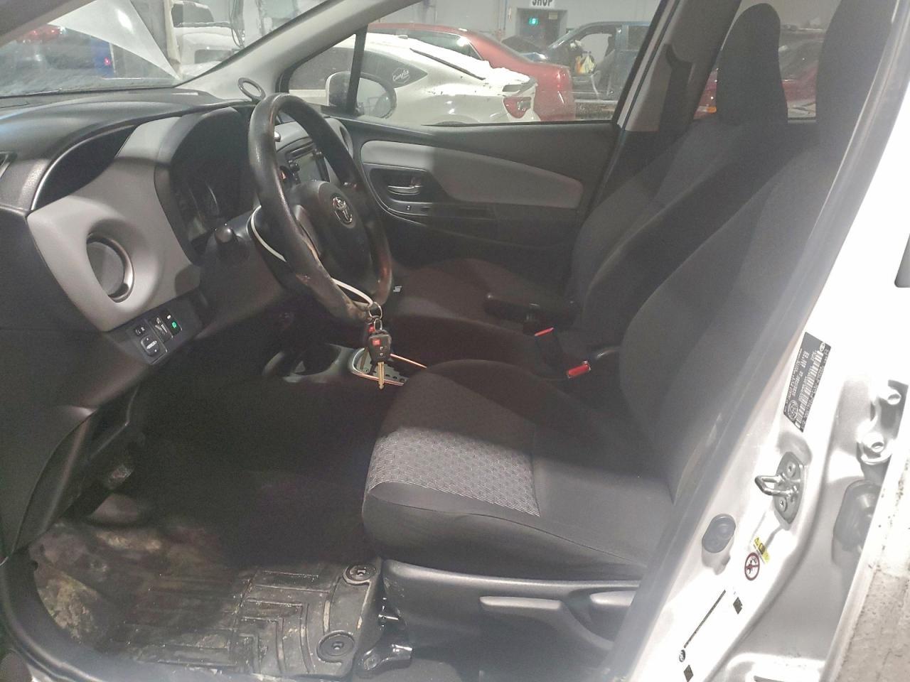 2015 TOYOTA YARIS