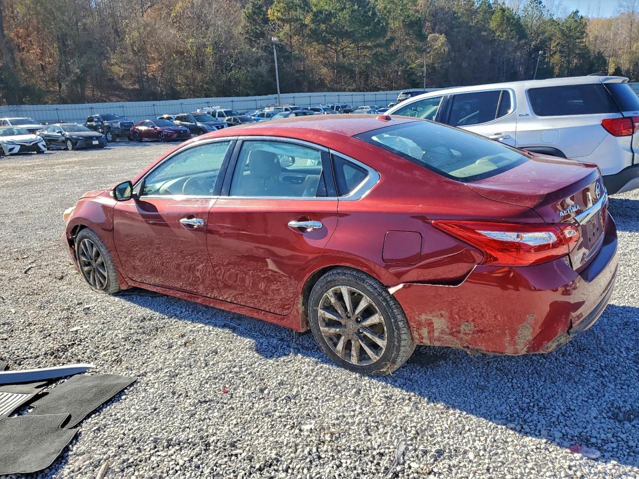2017 NISSAN ALTIMA