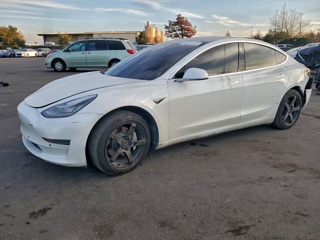 2020 TESLA MODEL 3