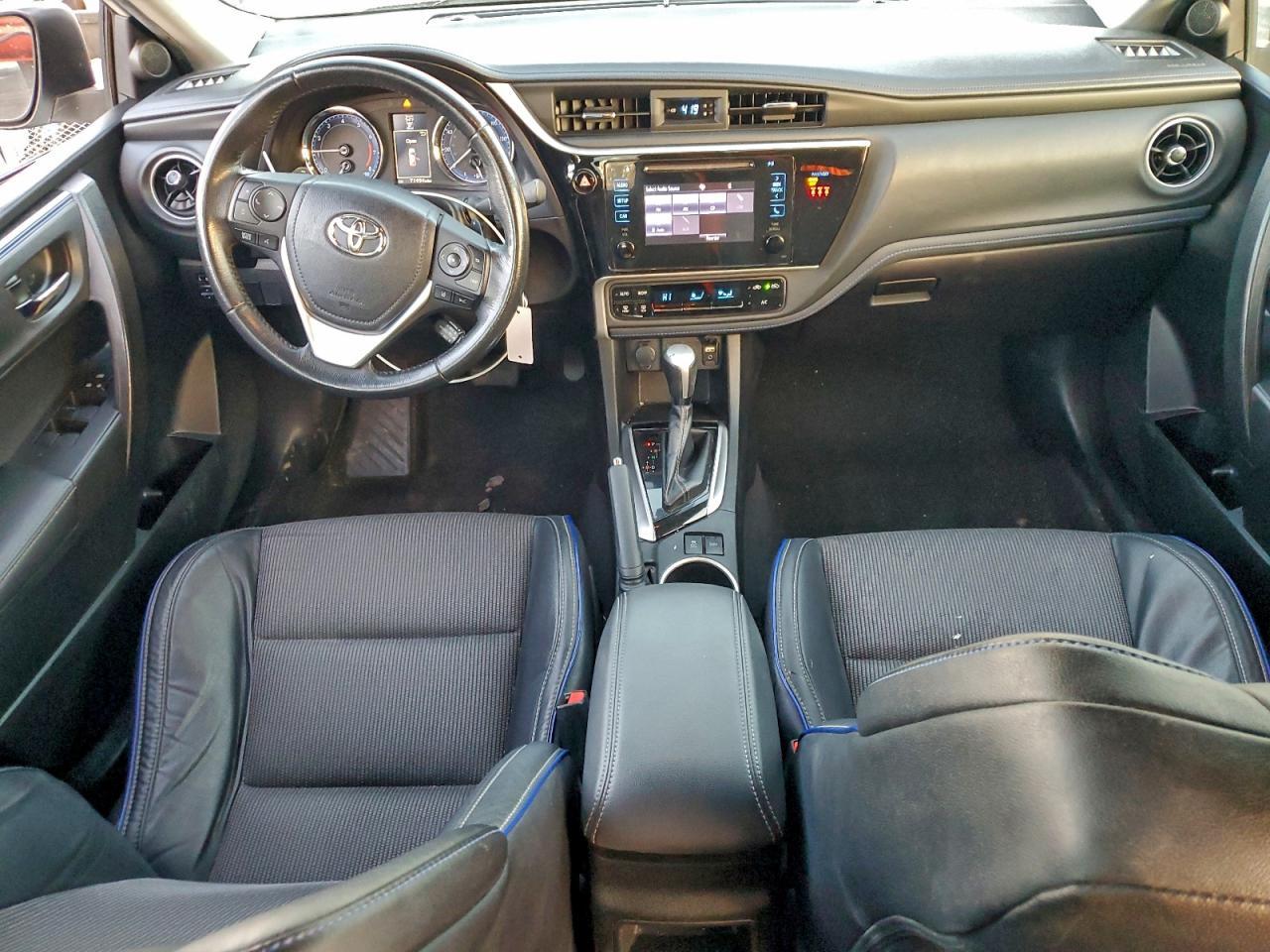 2019 TOYOTA COROLLA
