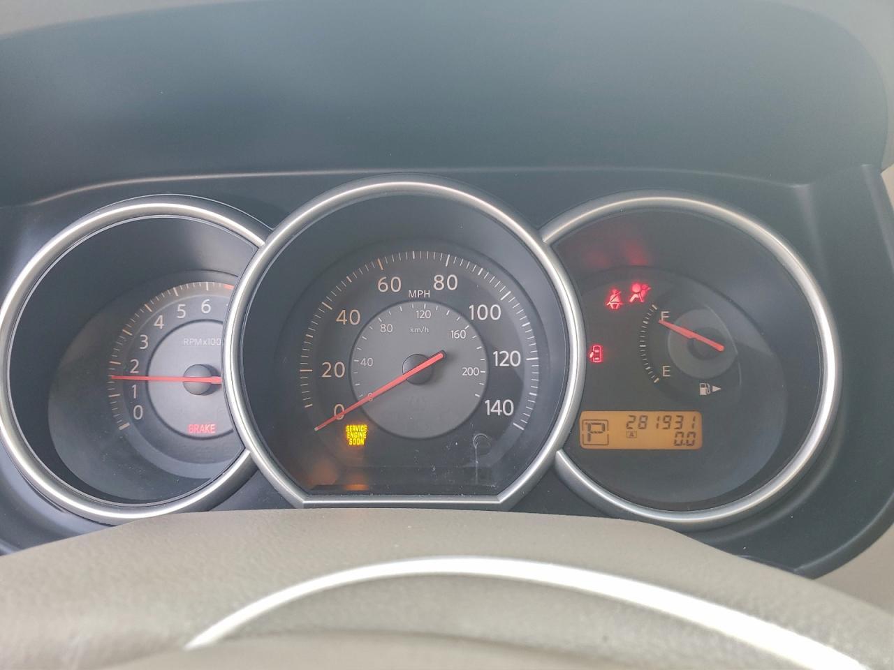 2009 NISSAN VERSA