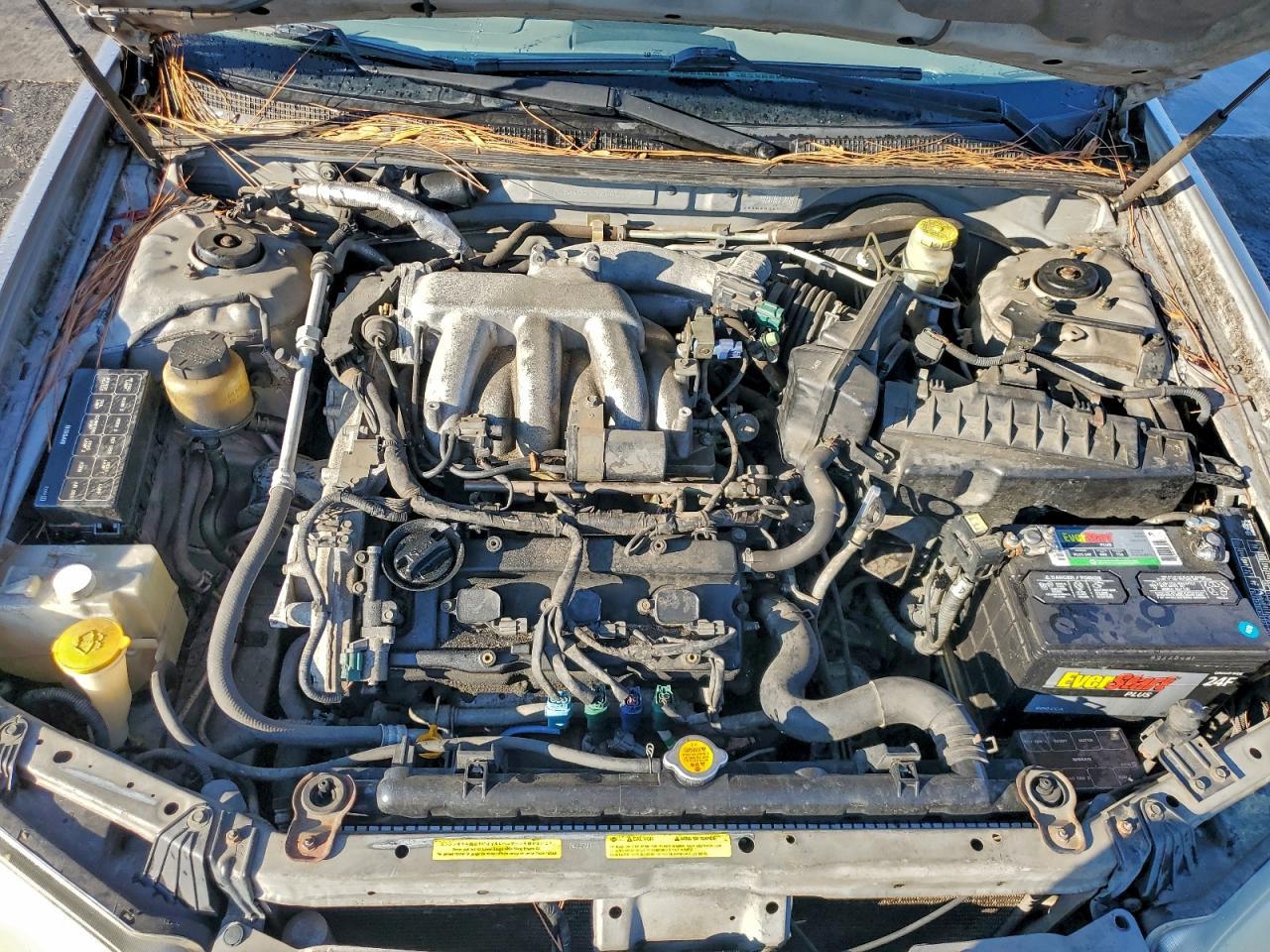 2002 NISSAN Maxima
