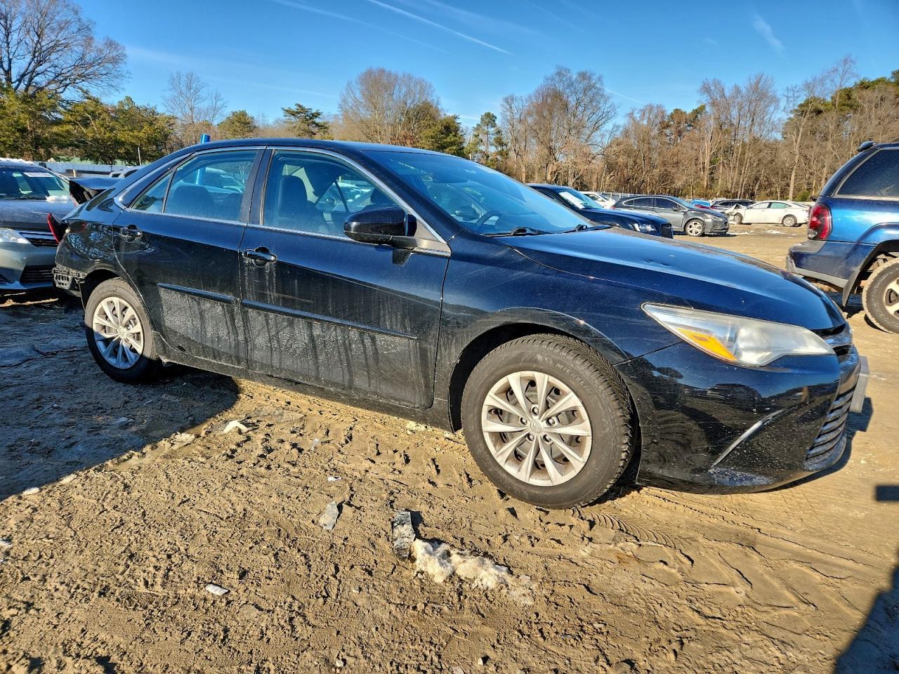 2016 TOYOTA CAMRY