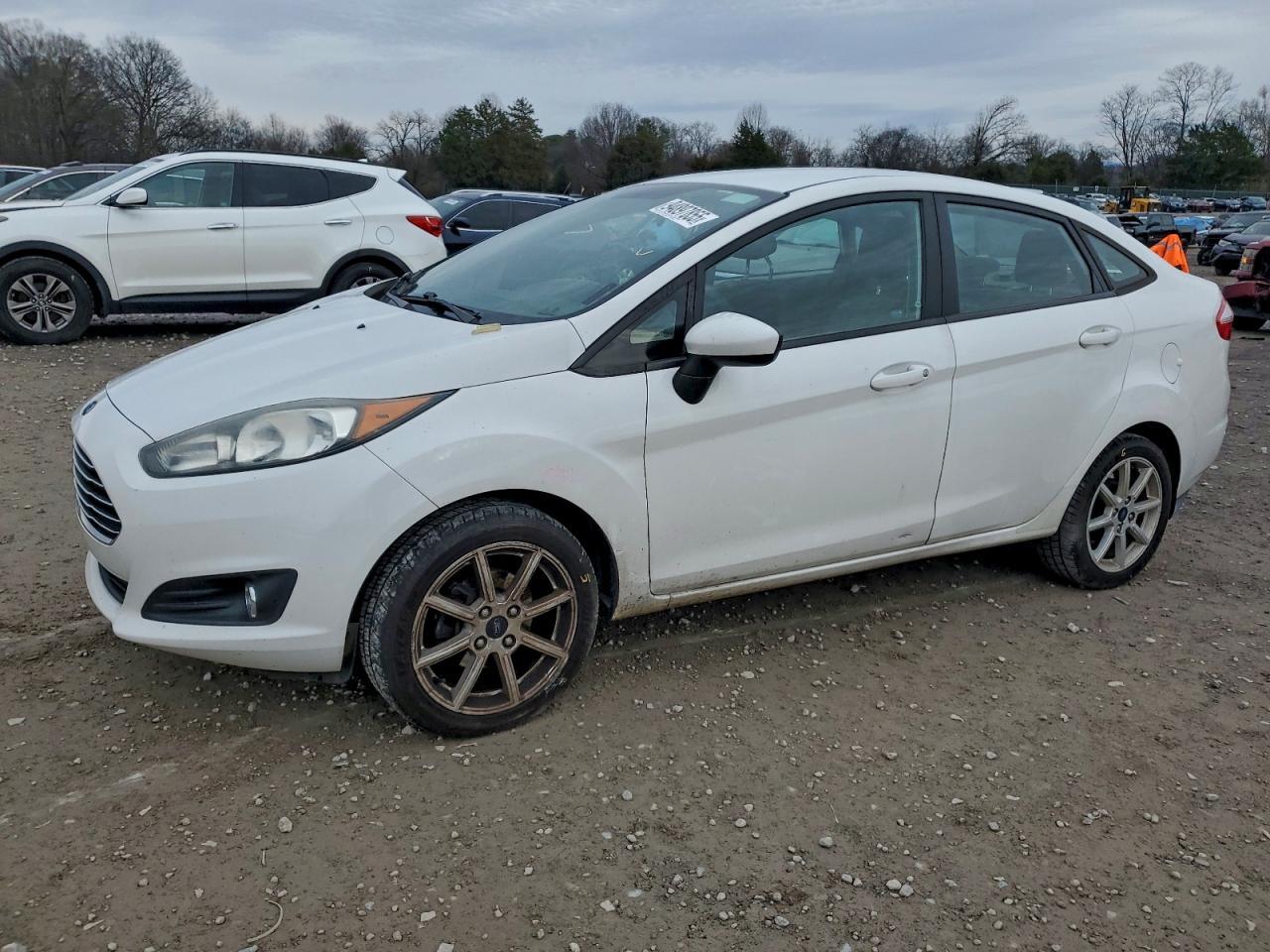 2018 FORD Fiesta