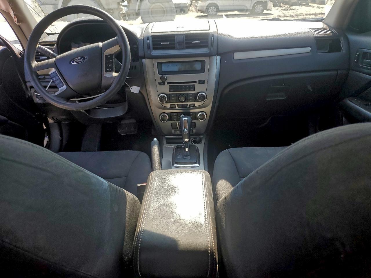 2011 FORD FUSION