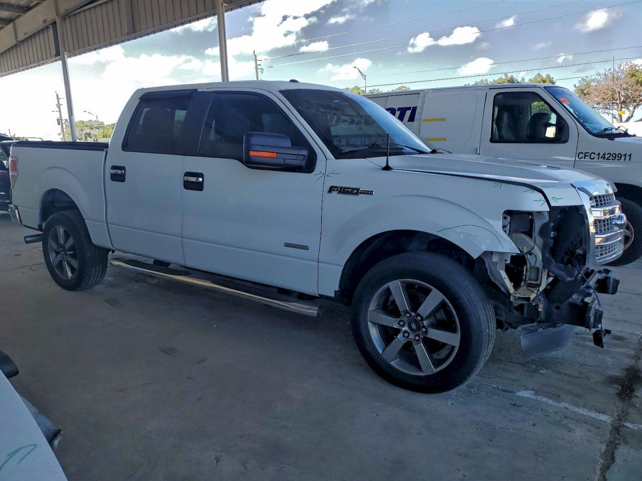 2014 FORD F-150