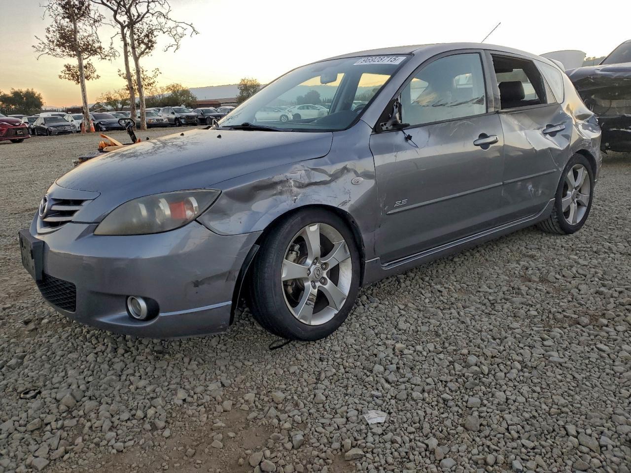 2006 MAZDA 3