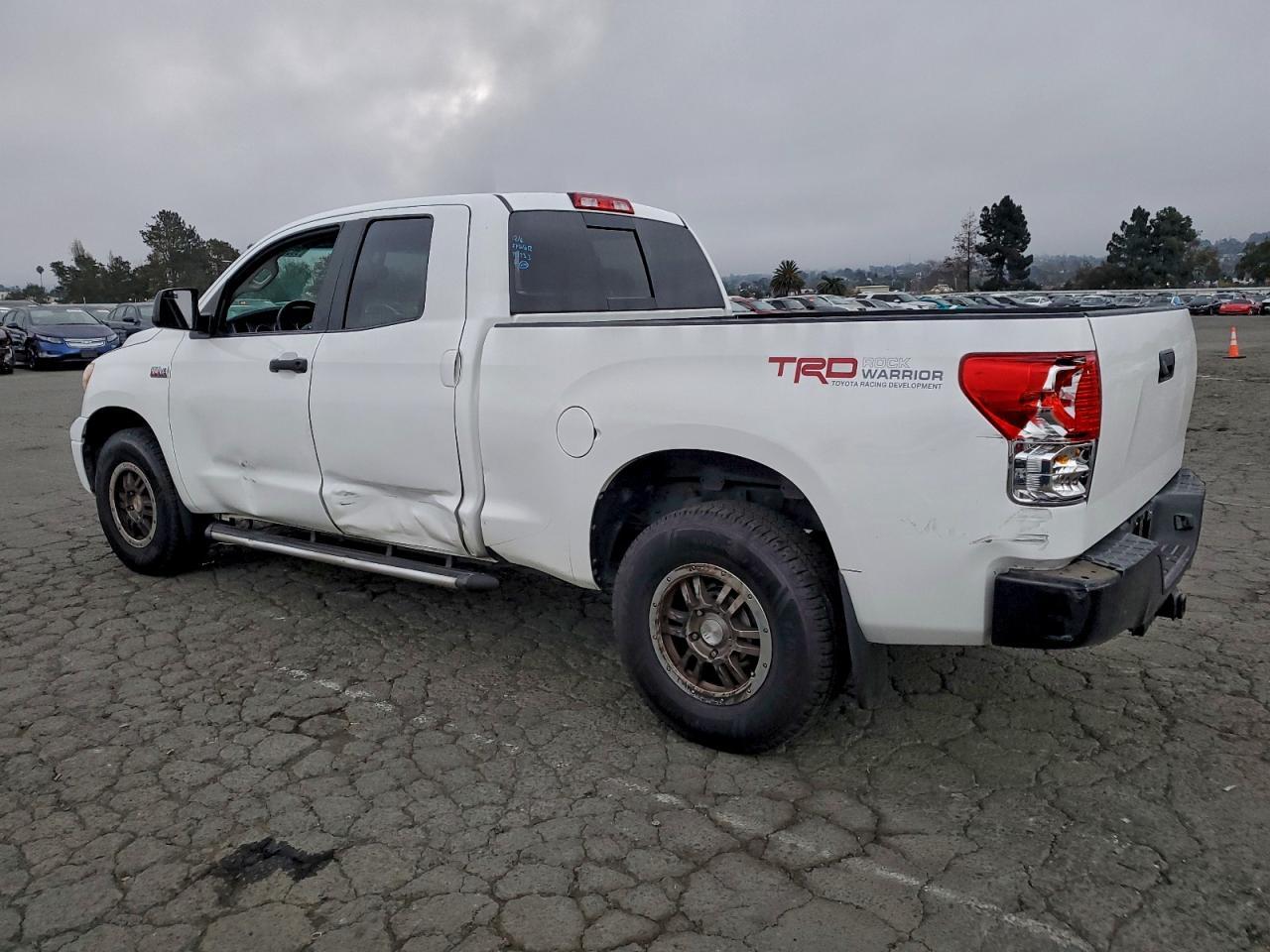 2012 TOYOTA TUNDRA