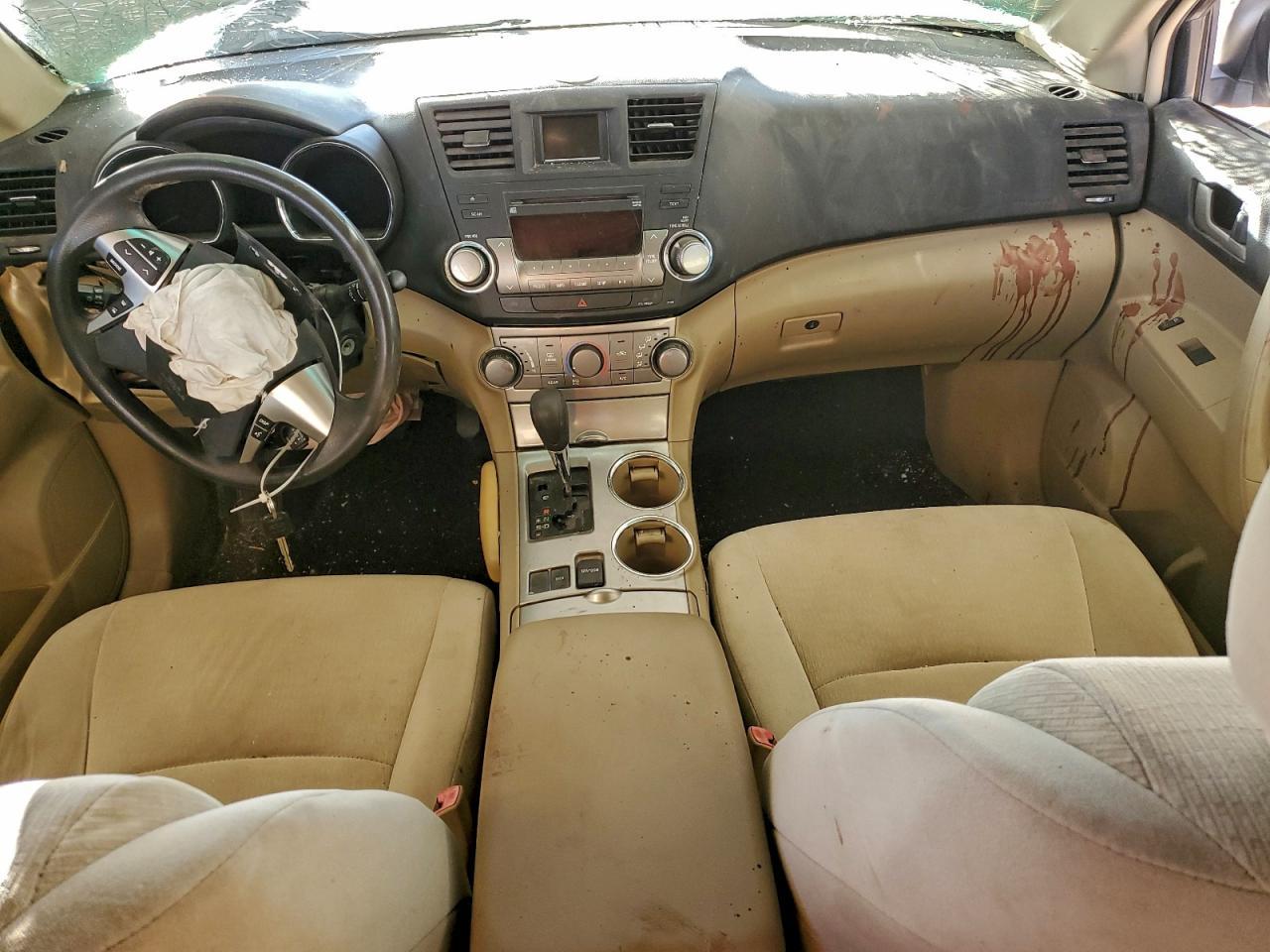 2011 TOYOTA HIGHLANDER