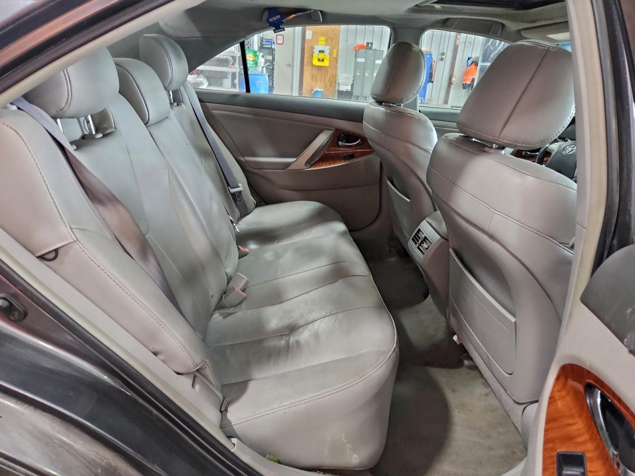 2009 TOYOTA CAMRY