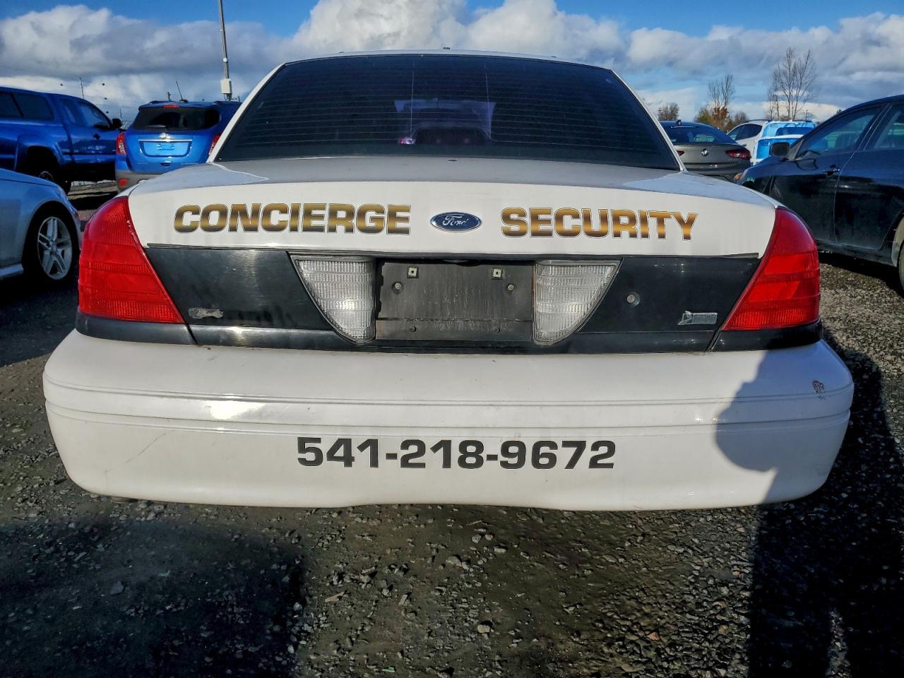 2011 FORD Crown Victoria