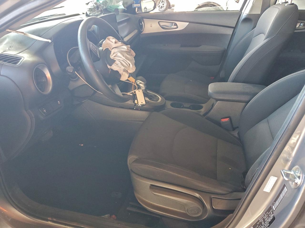 2024 KIA FORTE