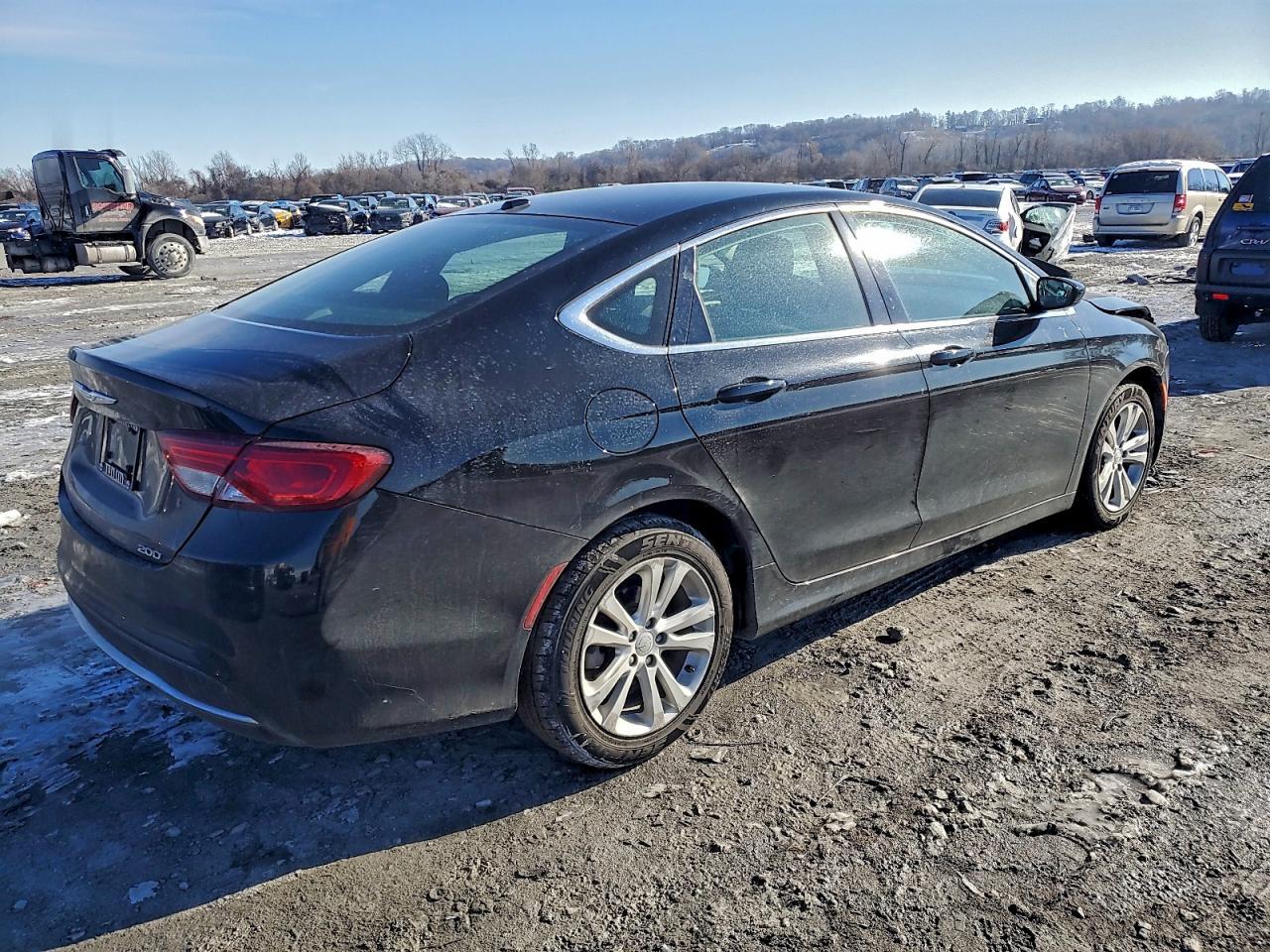 2015 CHRYSLER 200