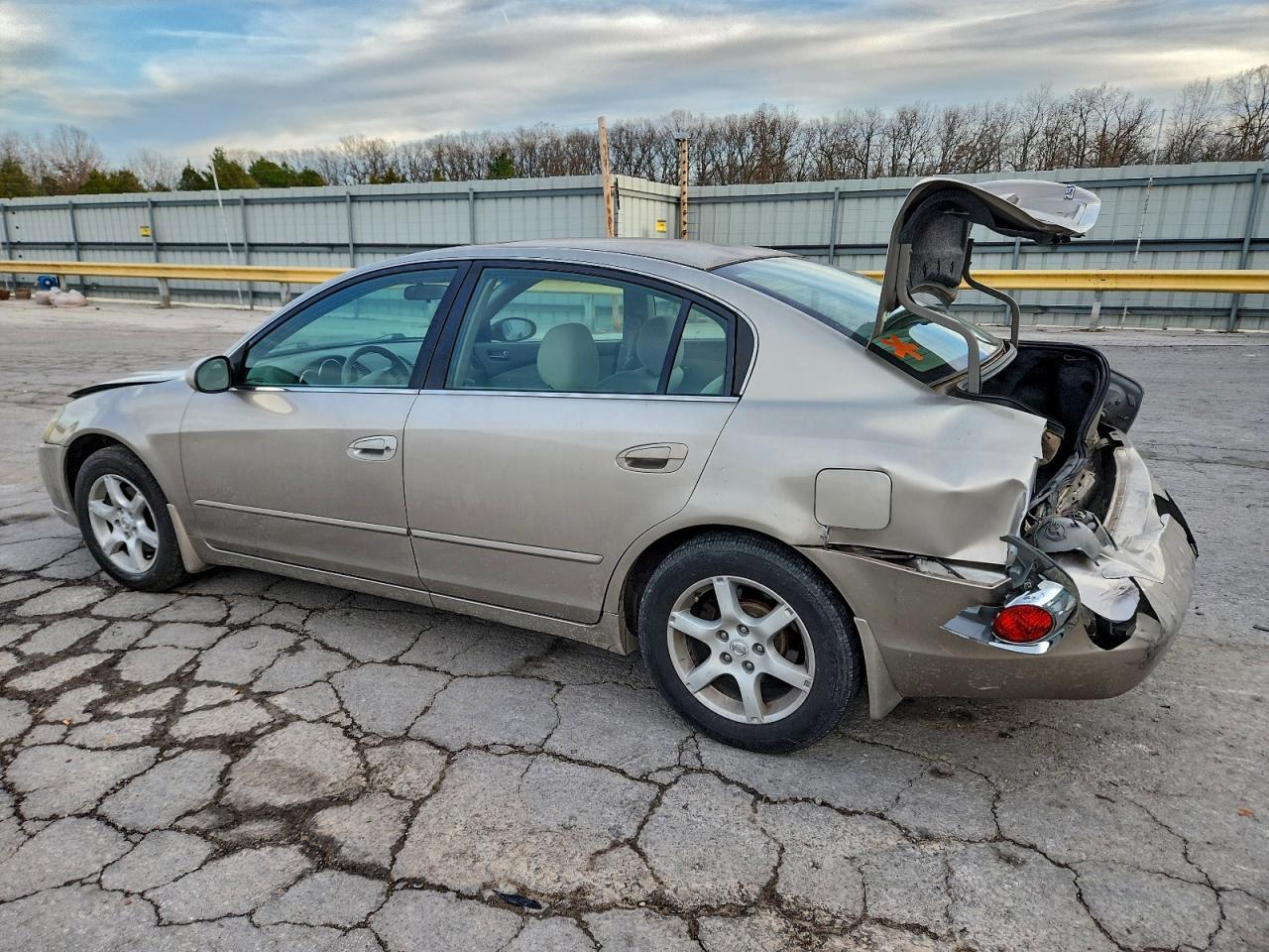 2005 NISSAN ALTIMA