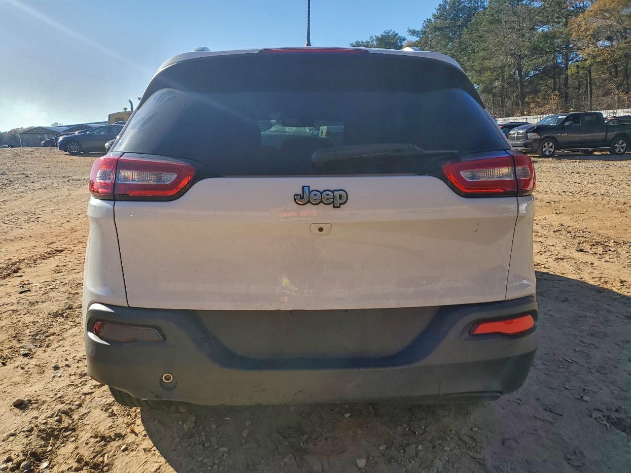 2018 JEEP CHEROKEE