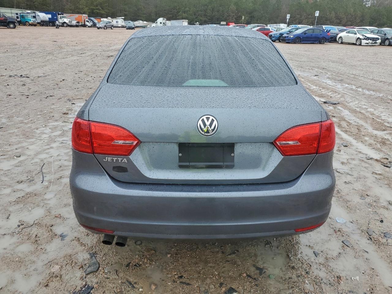 2013 VOLKSWAGEN JETTA
