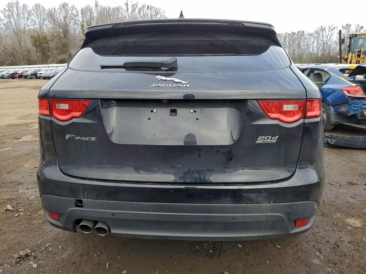 2017 JAGUAR F-Pace