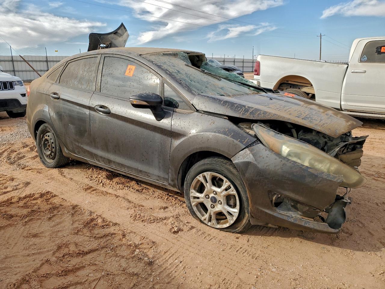 2016 FORD Fiesta