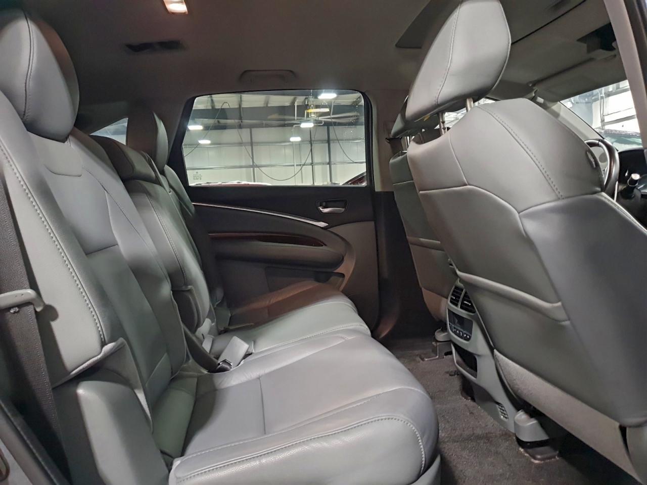 2015 ACURA MDX