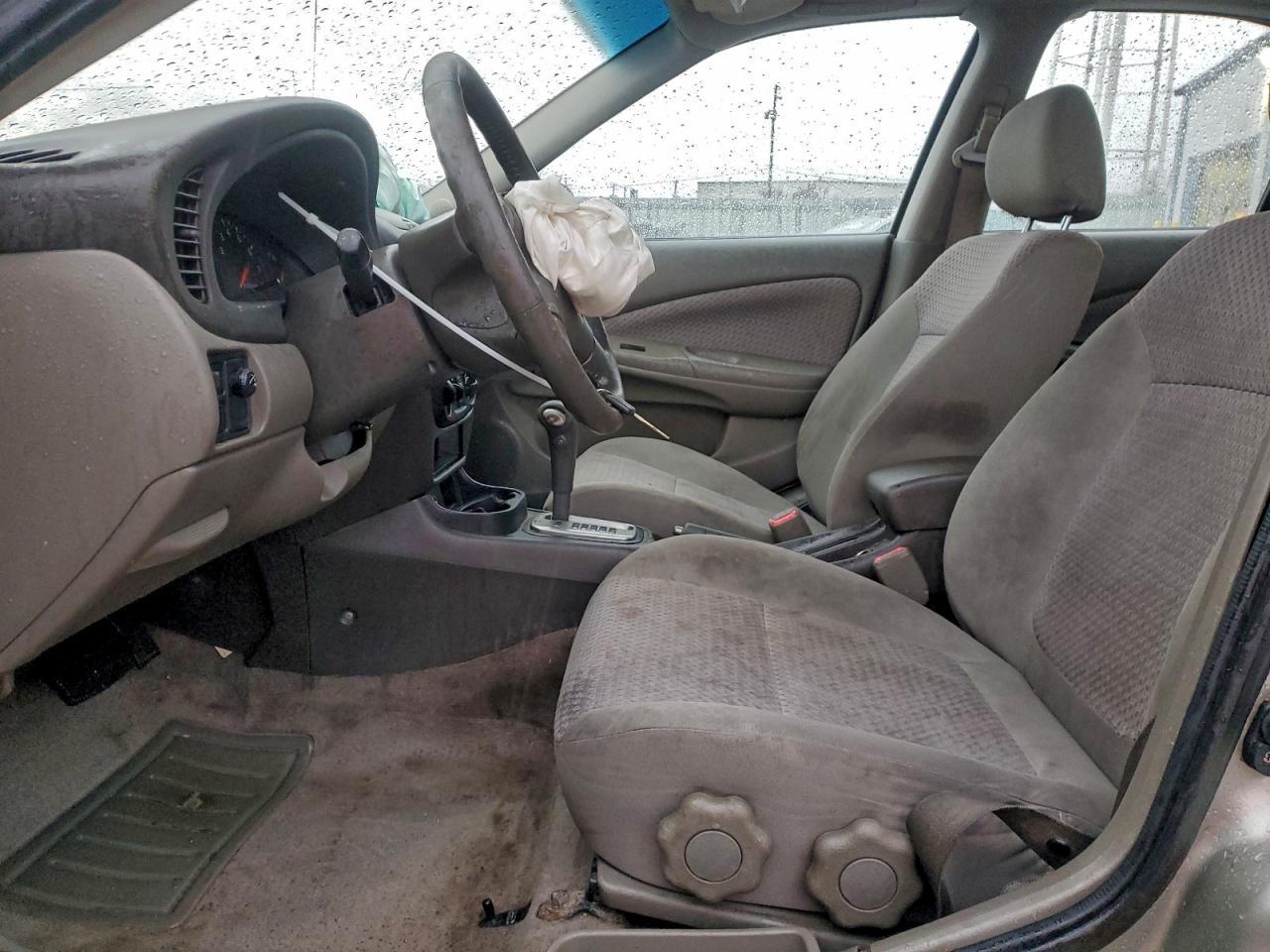 2004 NISSAN SENTRA