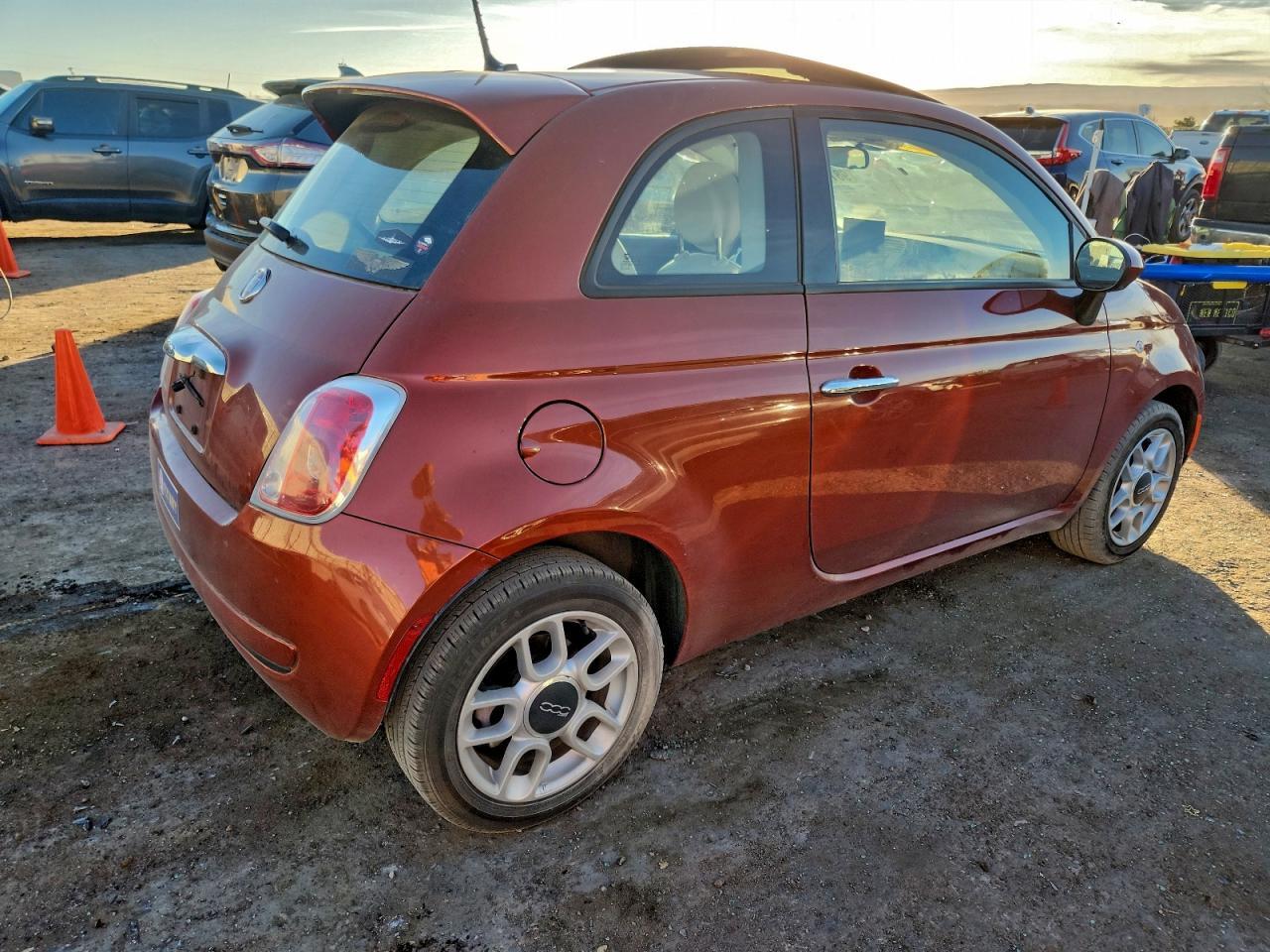 2015 FIAT 500