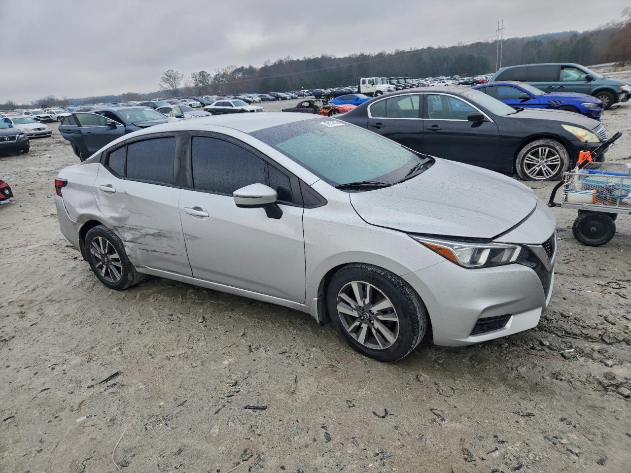 2020 NISSAN VERSA