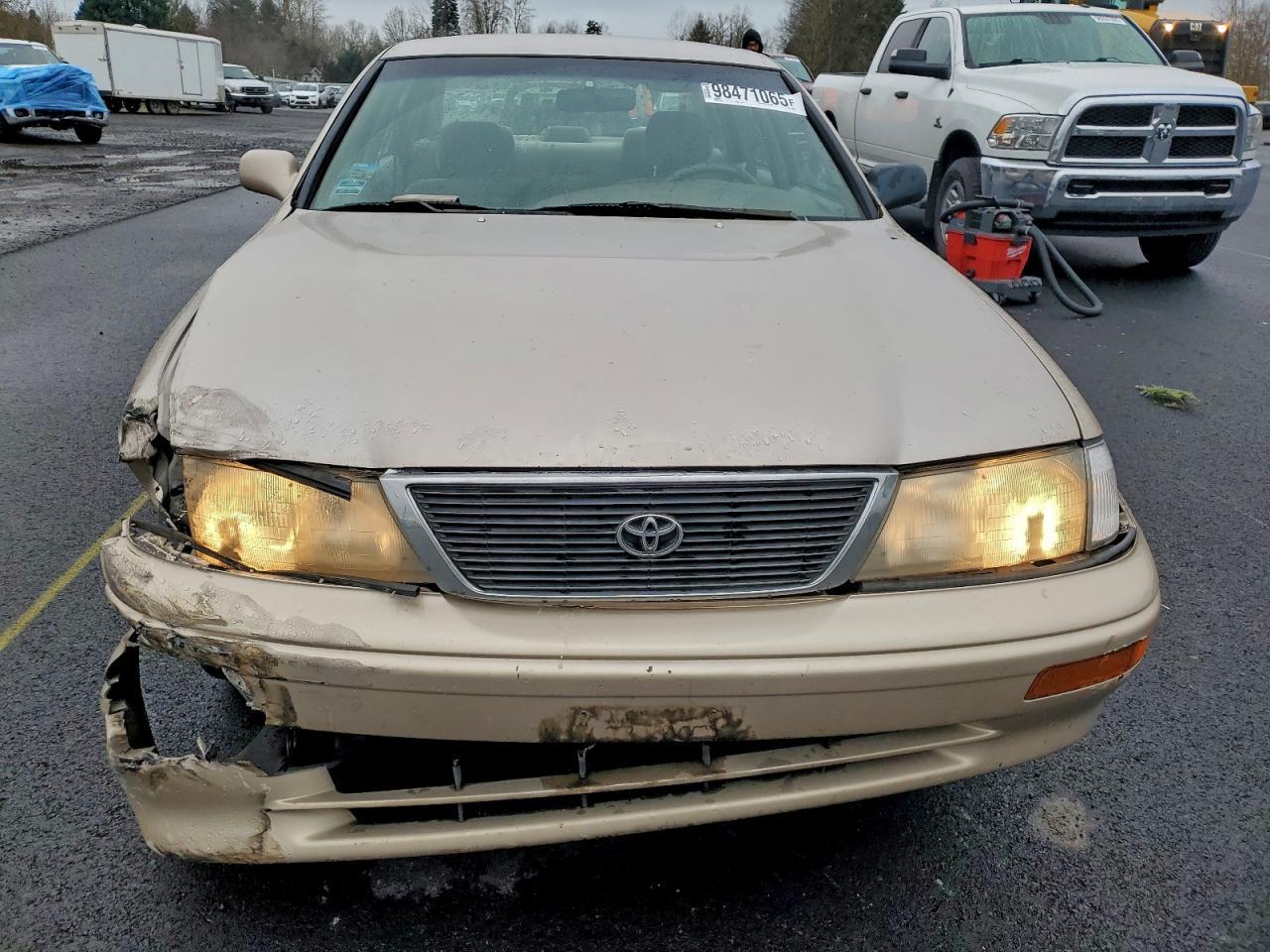 1997 TOYOTA Avalon