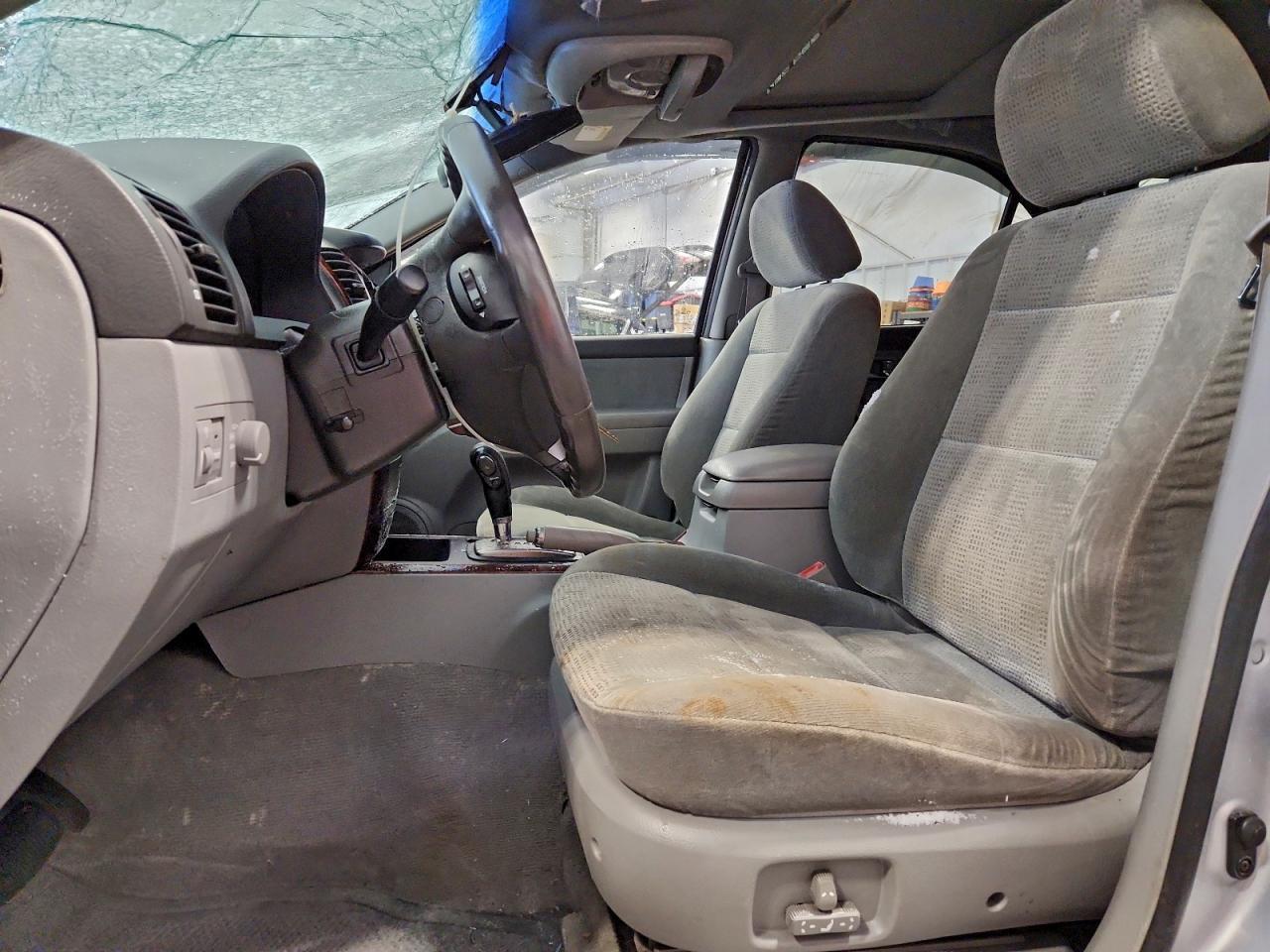 2004 KIA SORENTO