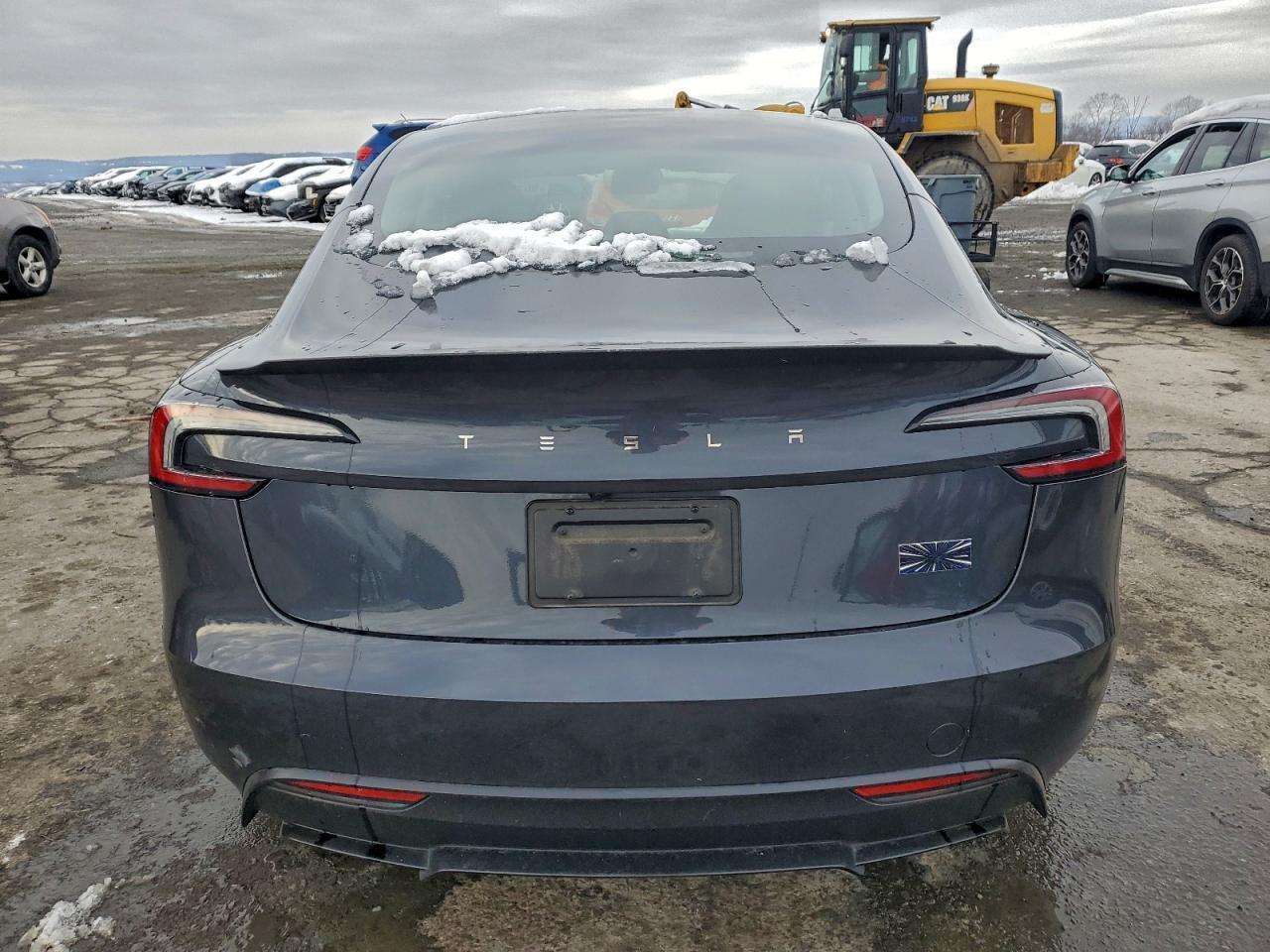2025 TESLA MODEL 3