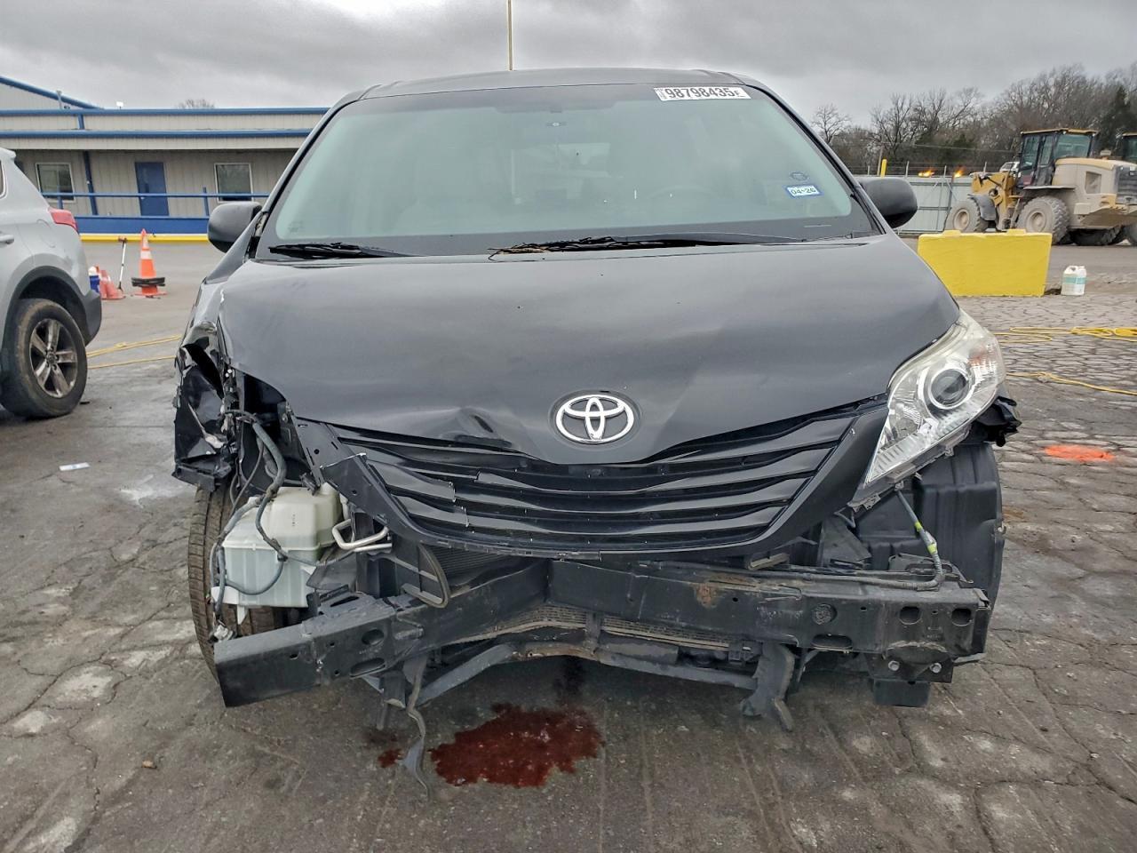 2017 TOYOTA SIENNA
