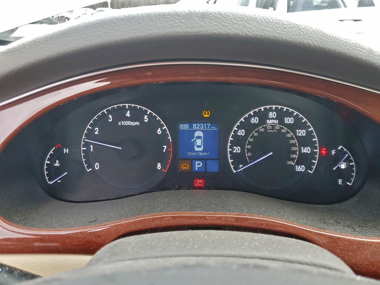 2012 HYUNDAI GENESIS
