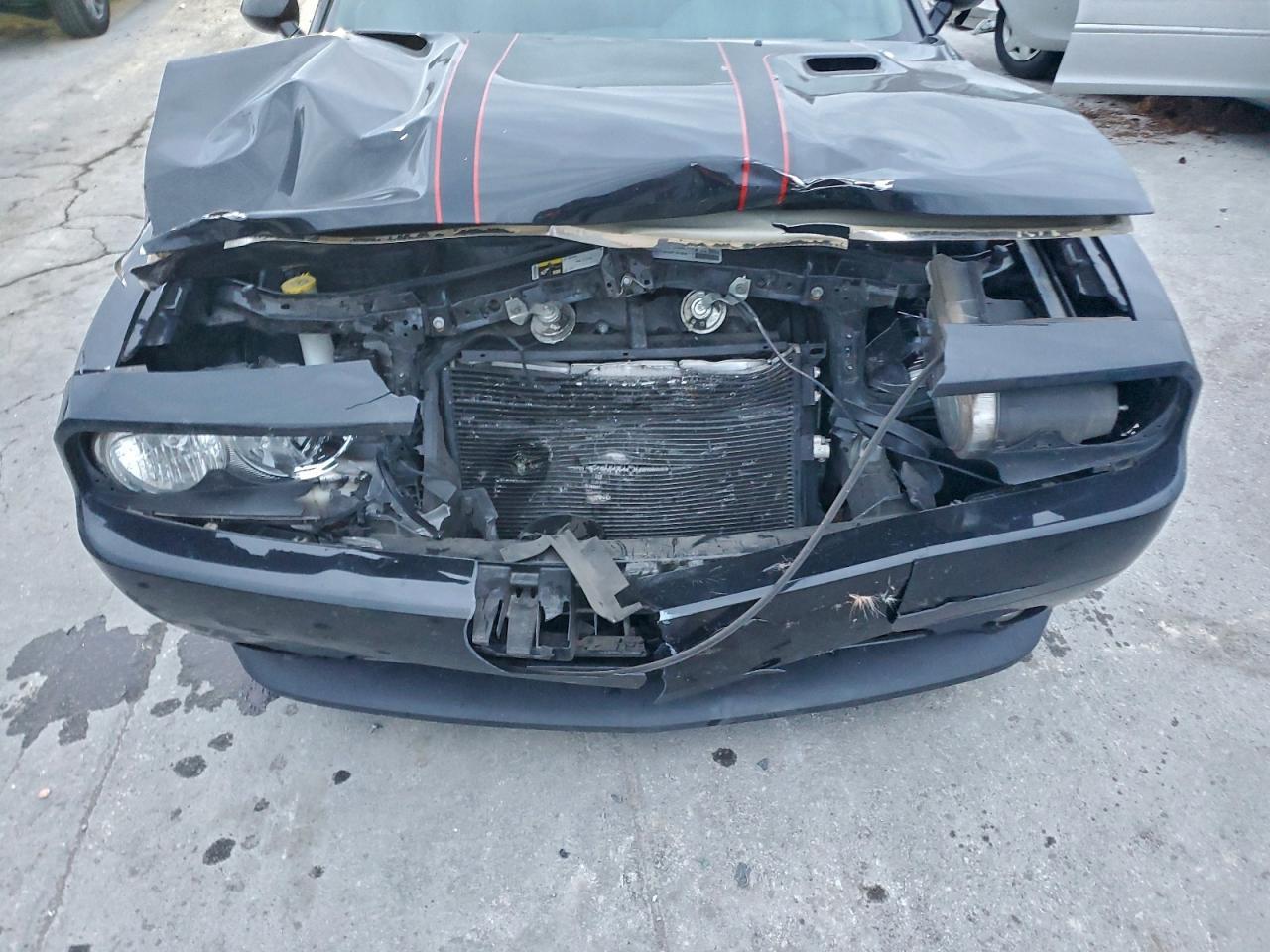 2014 DODGE Challenger