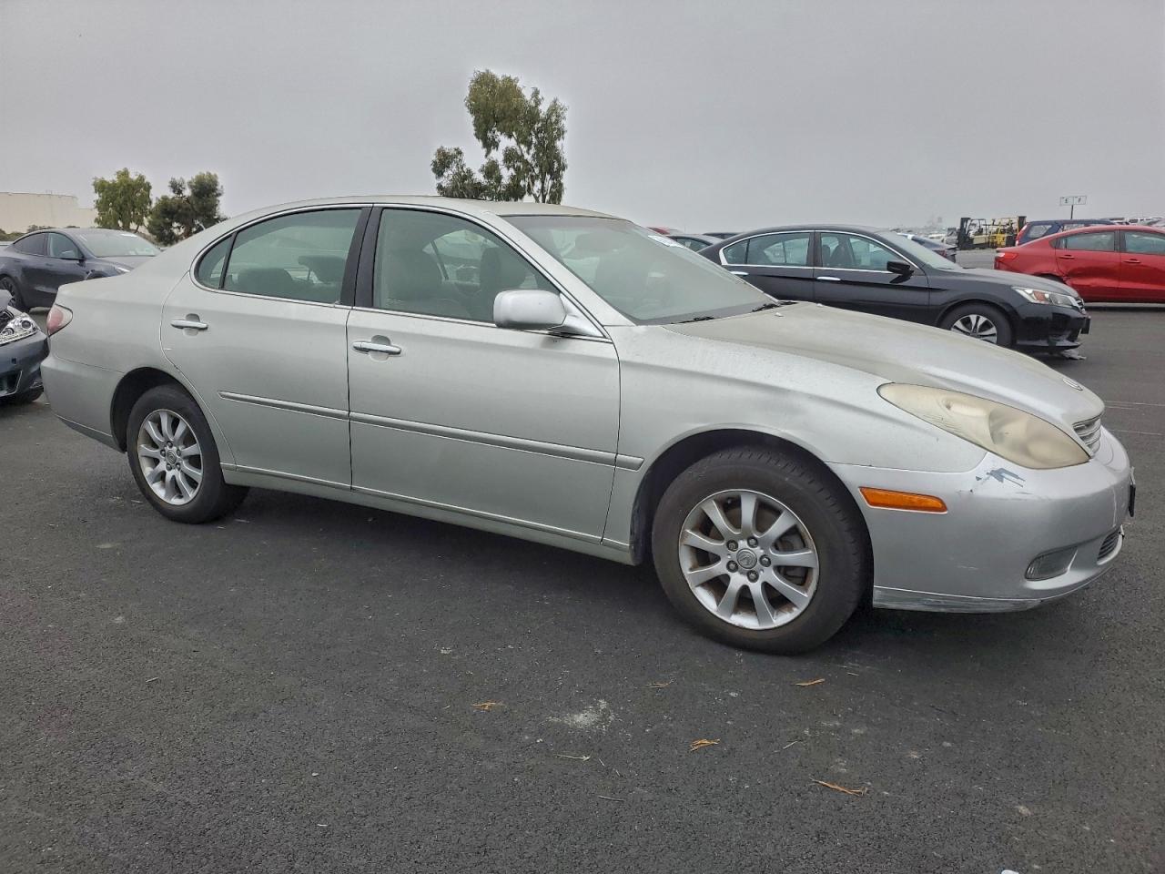 2004 LEXUS ES 330