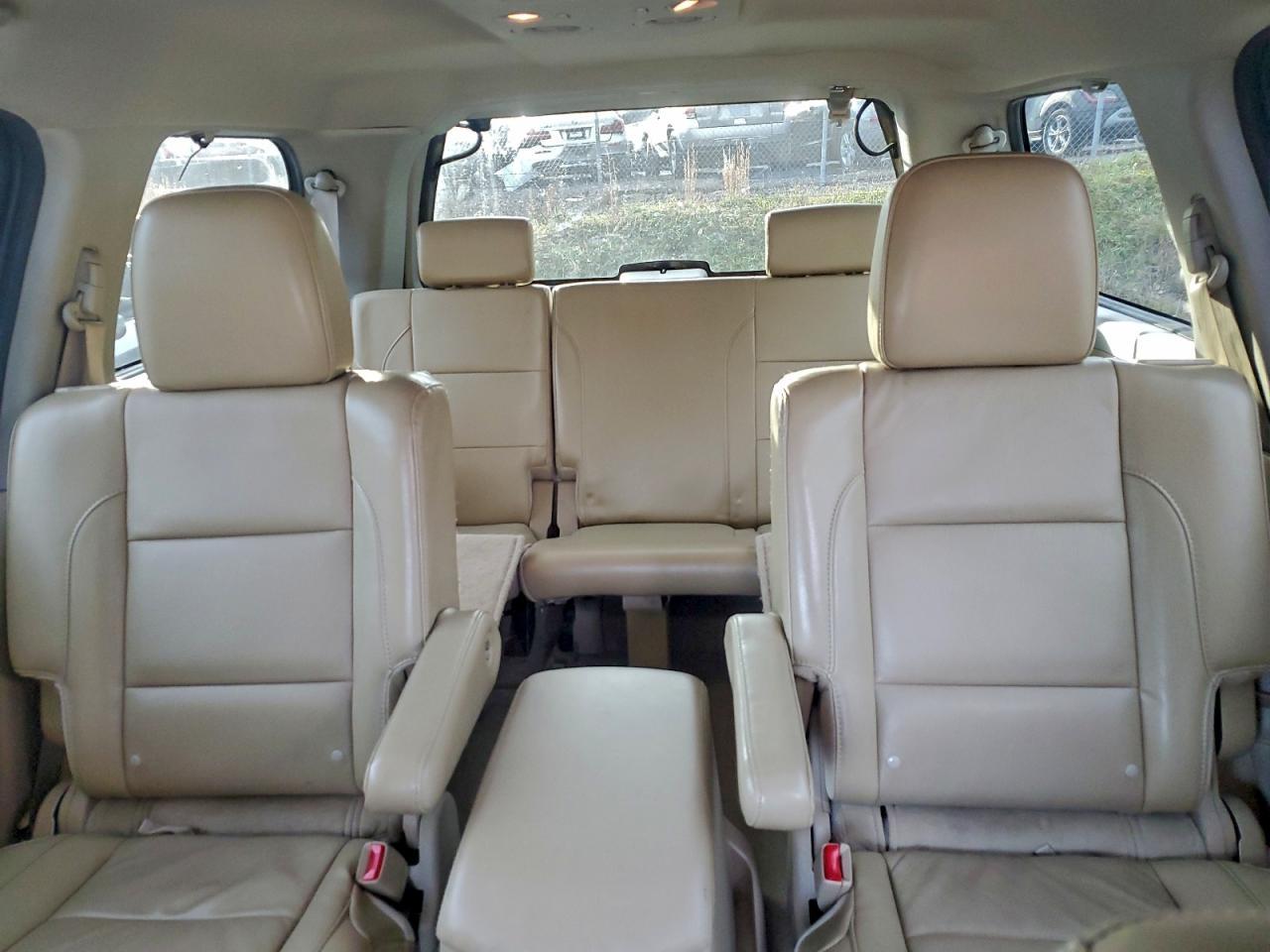 2015 NISSAN Armada