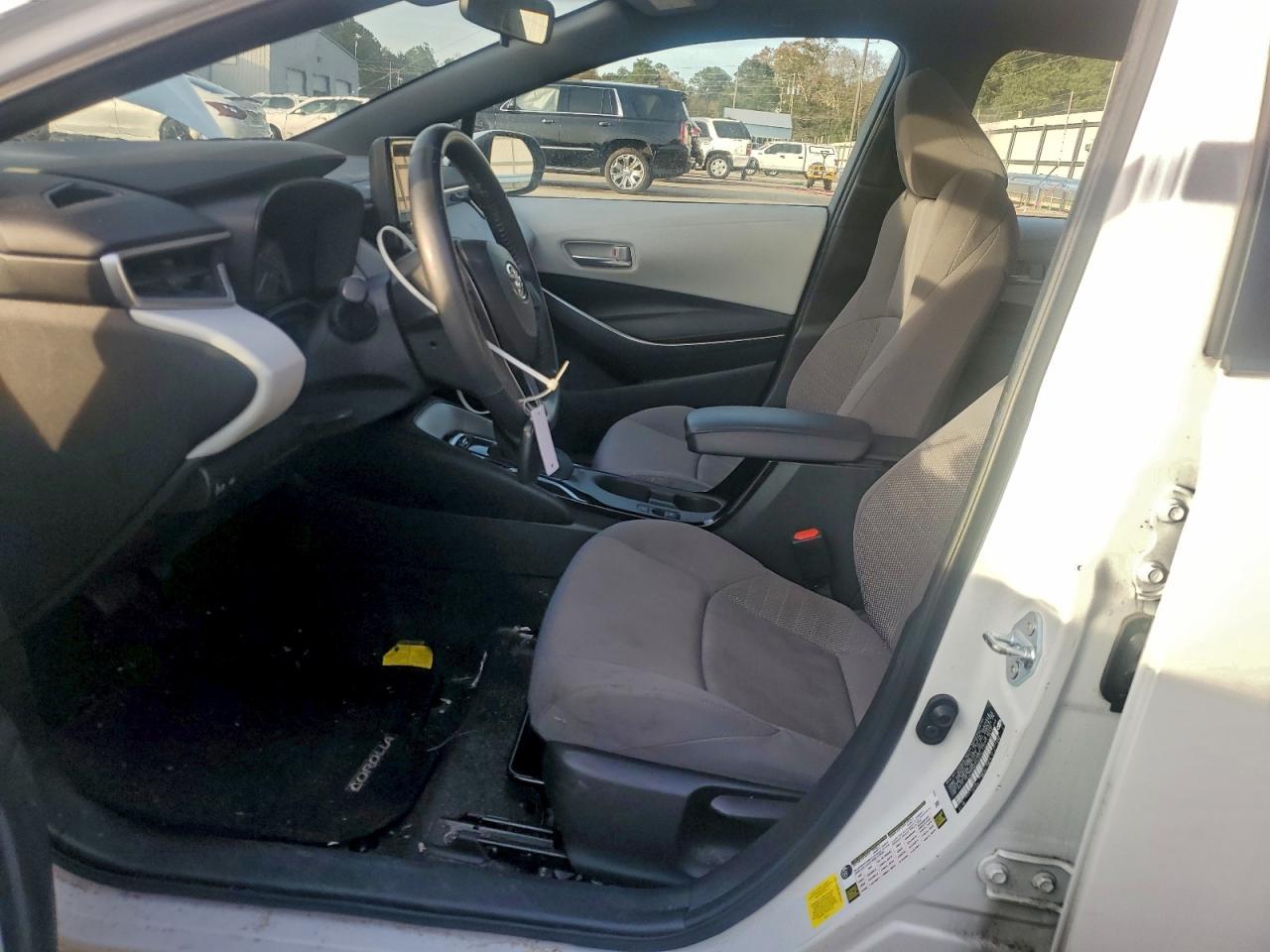 2023 TOYOTA COROLLA