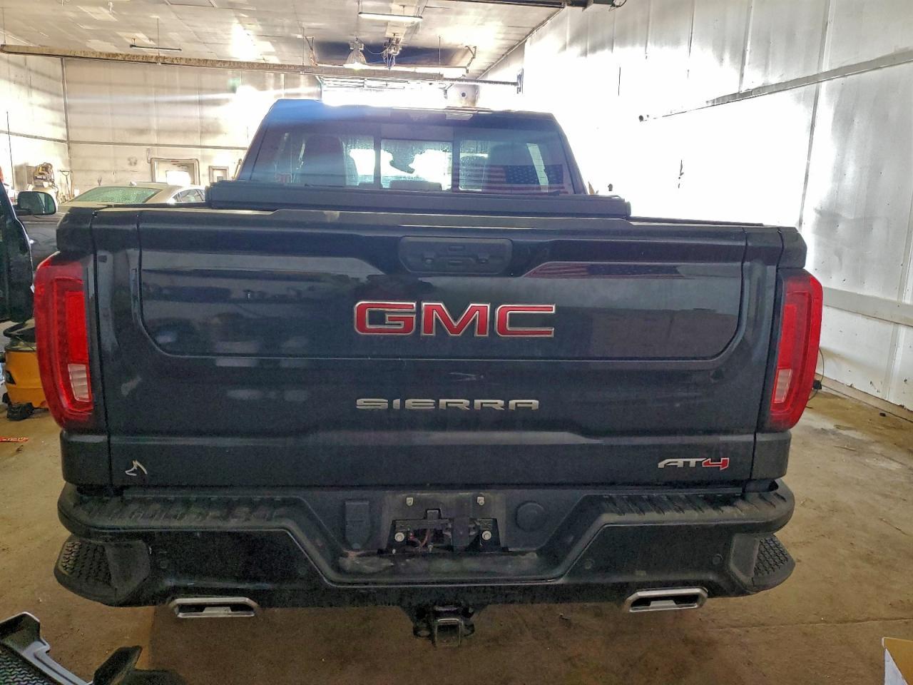 2023 GMC Sierra