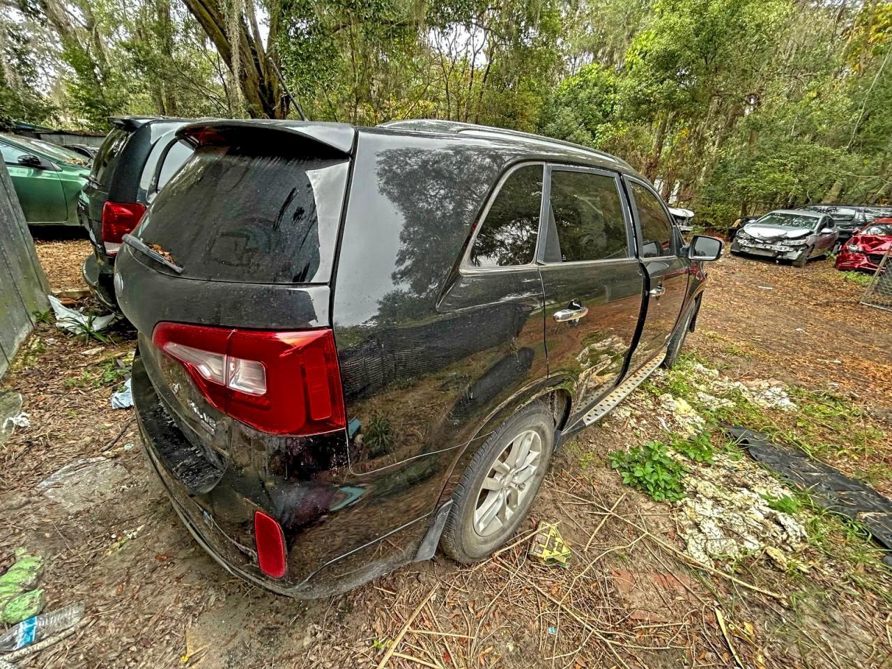 2014 KIA SORENTO