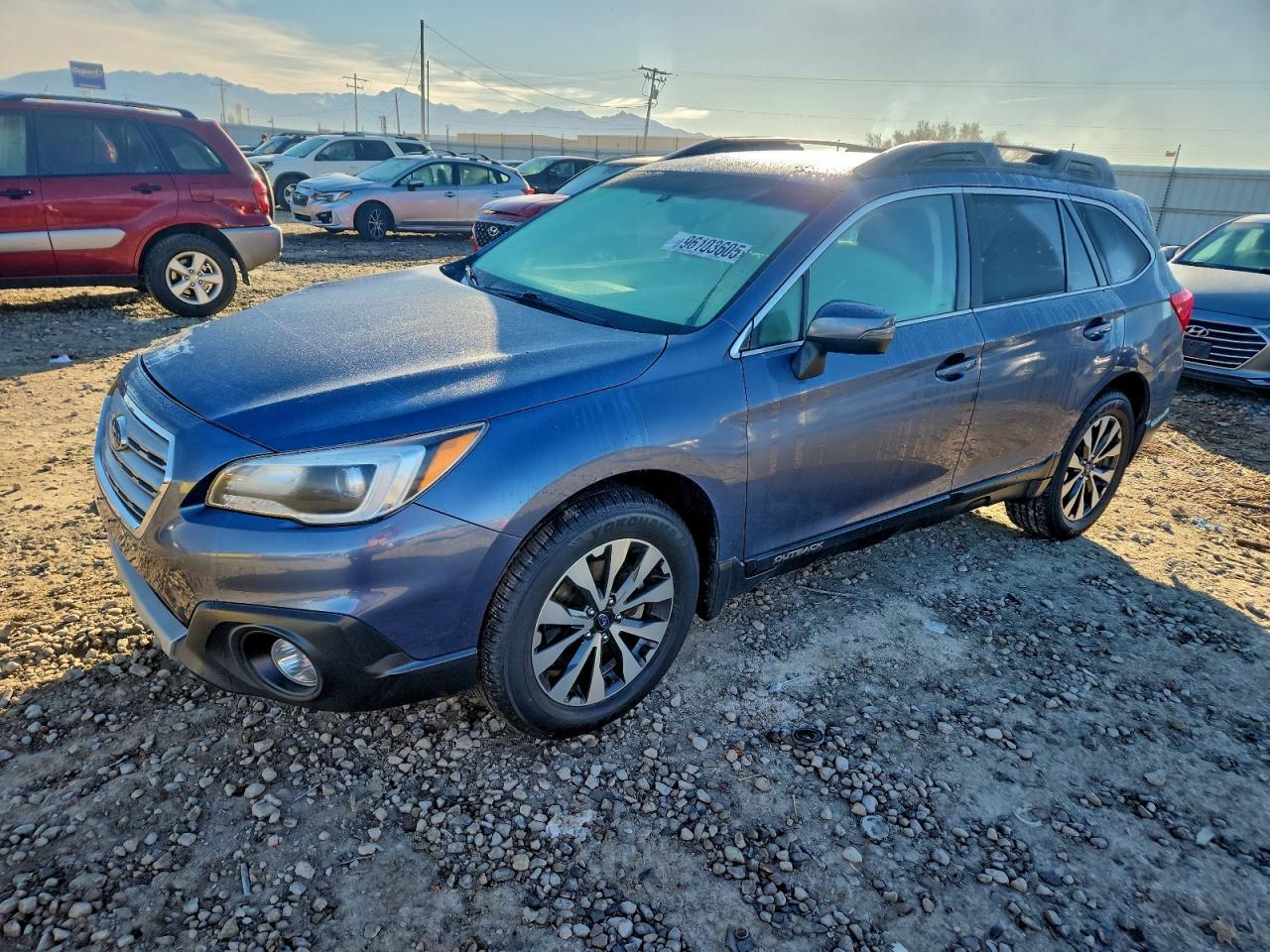 2015 SUBARU Outback