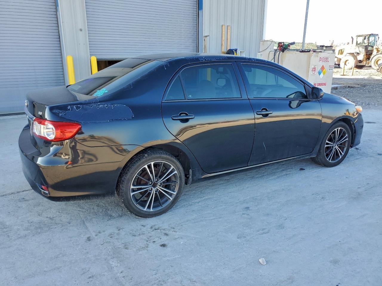 2013 TOYOTA COROLLA
