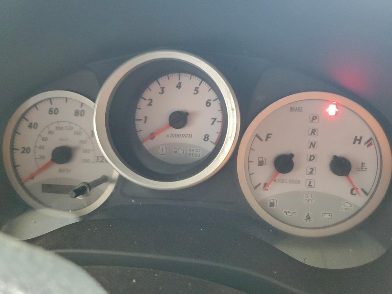 2004 TOYOTA RAV4