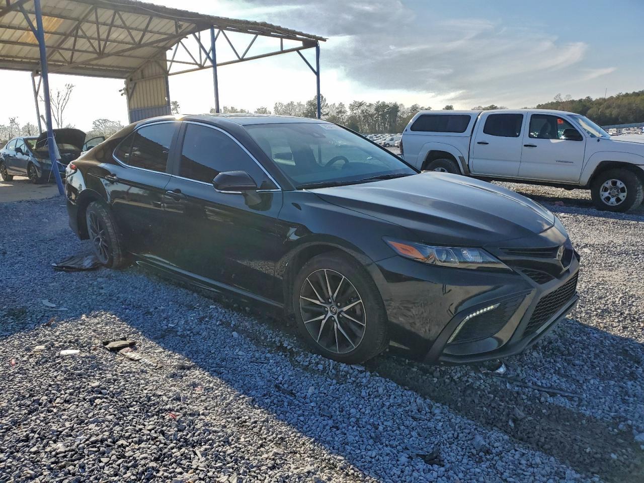 2024 TOYOTA CAMRY