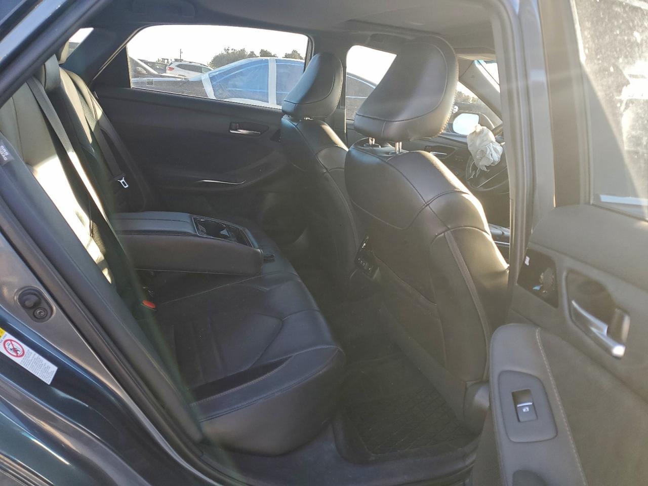 2019 TOYOTA Avalon