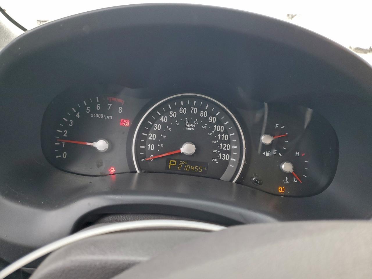 2012 KIA SEDONA