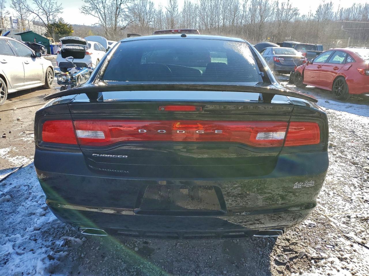 2013 DODGE CHARGER