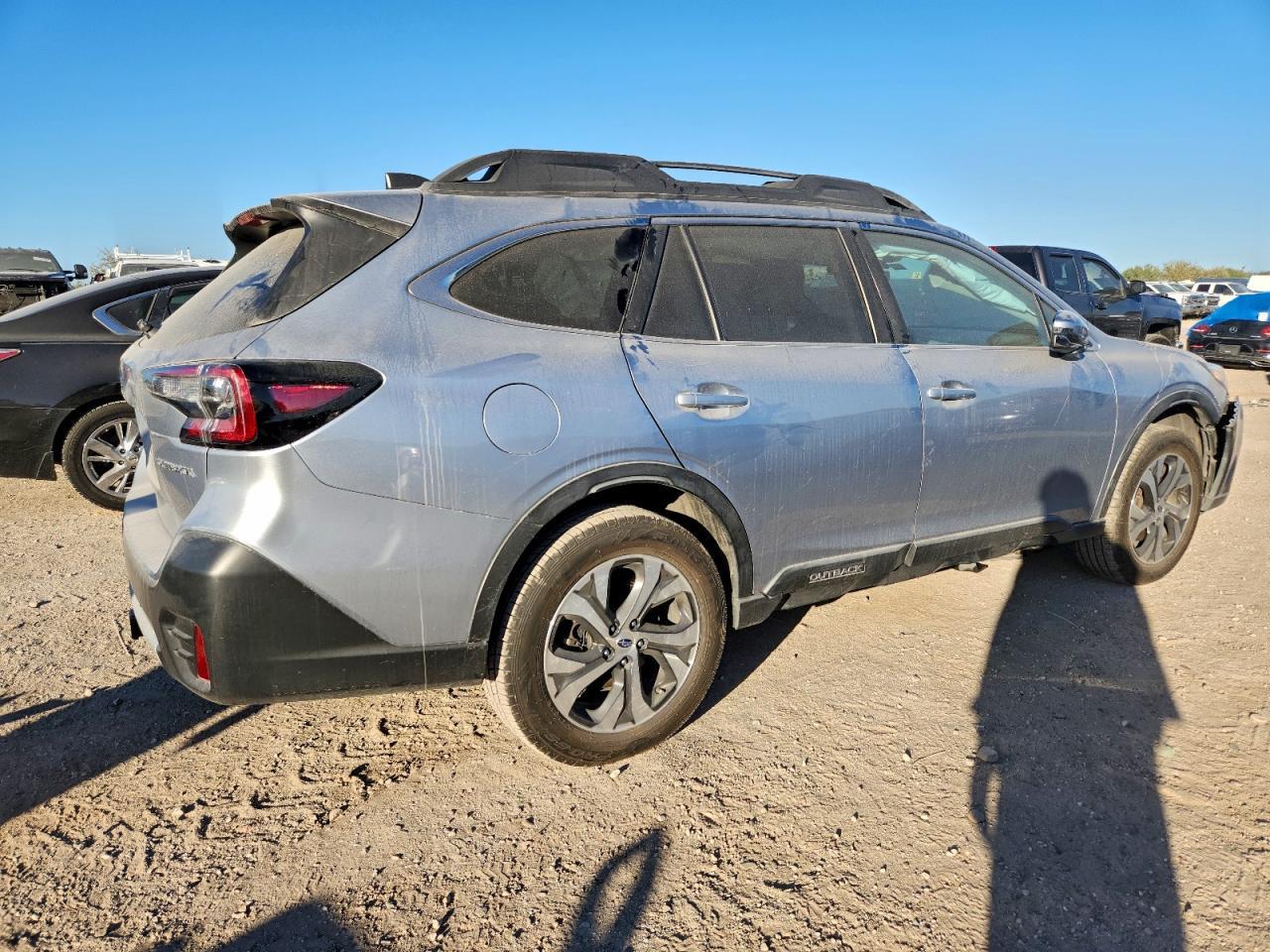 2020 SUBARU Outback